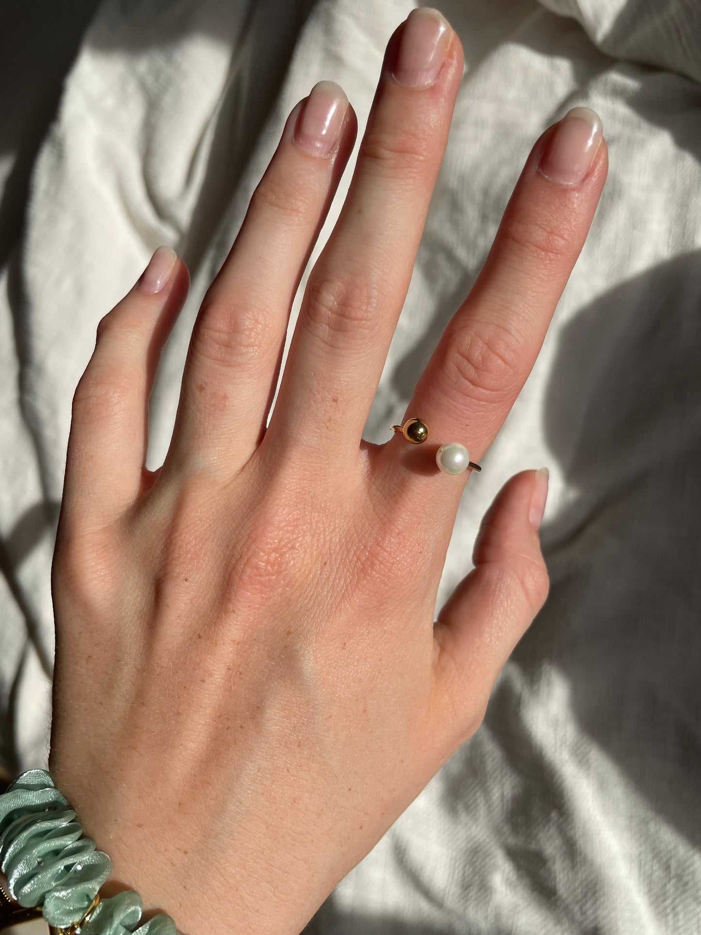 the Eldest Daughter Ring (silver or gold)